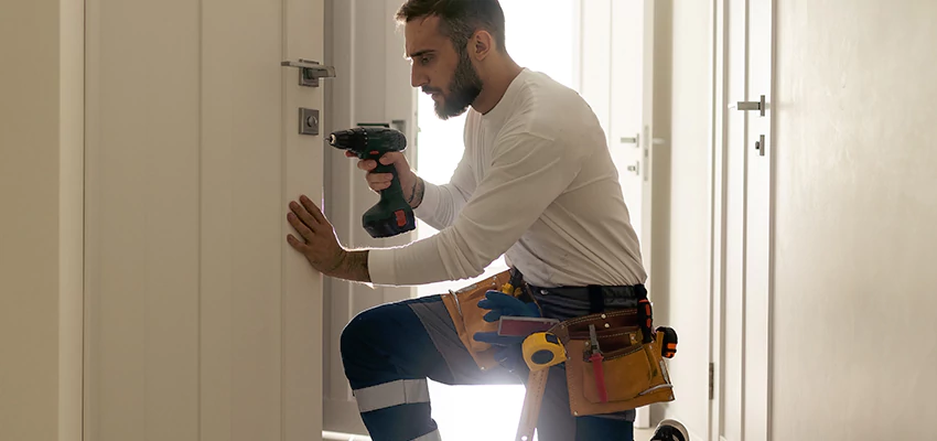 Mailbox Lock Installation Expert in Oxnard, California
